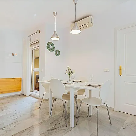 A 1 Minuto De La Playa Fuengirola